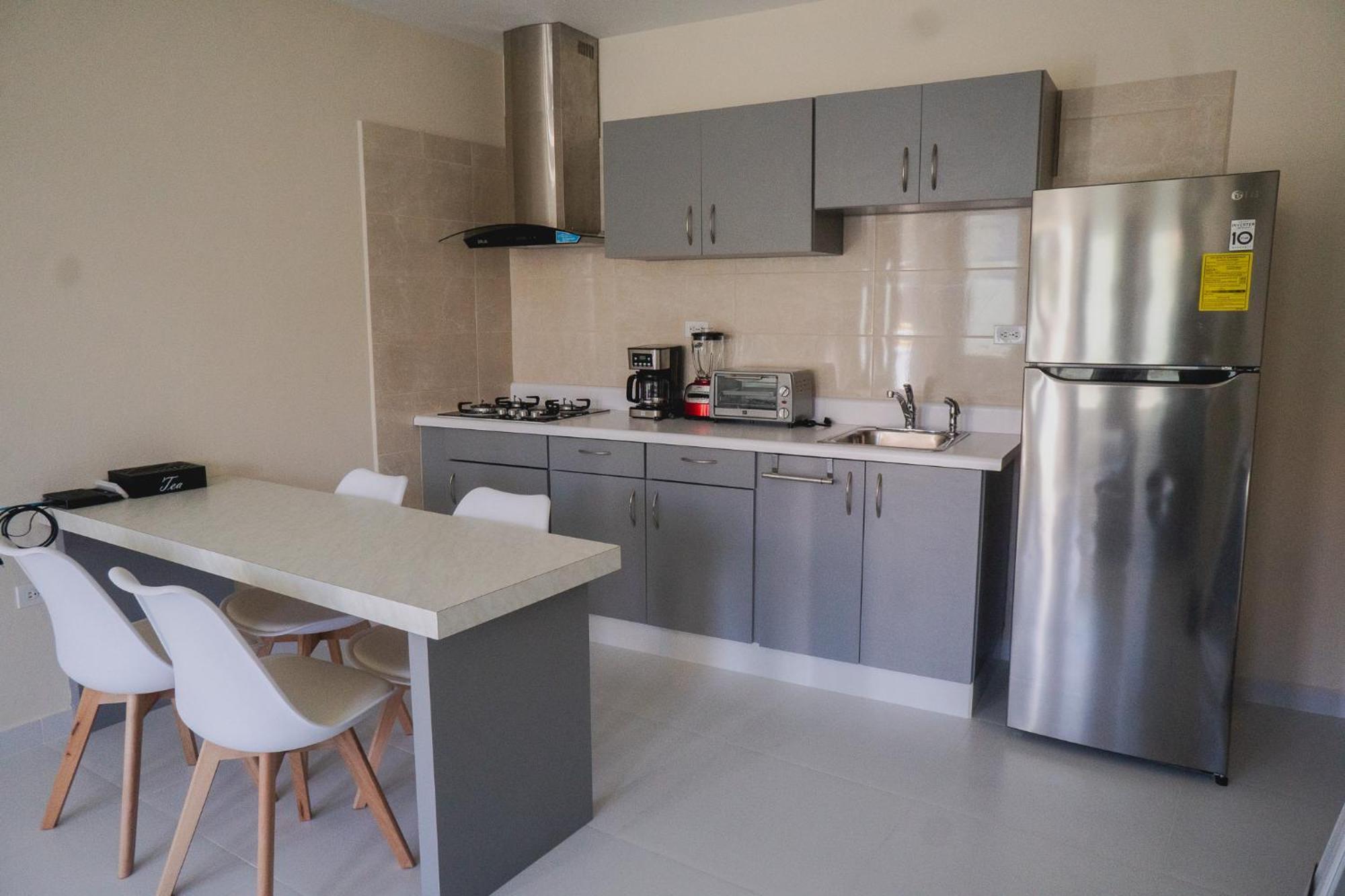 Appartamento Pavia'S Centerpoint Oasis Oranjestad Esterno foto